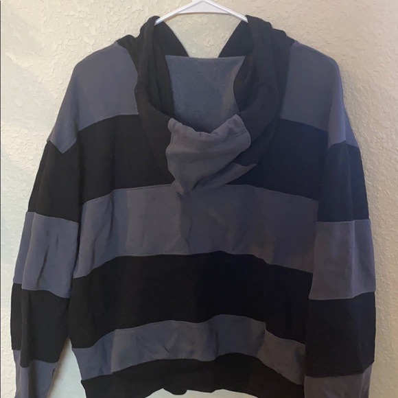 PINK ZIP UP HOODIE - Picture 2 of 4